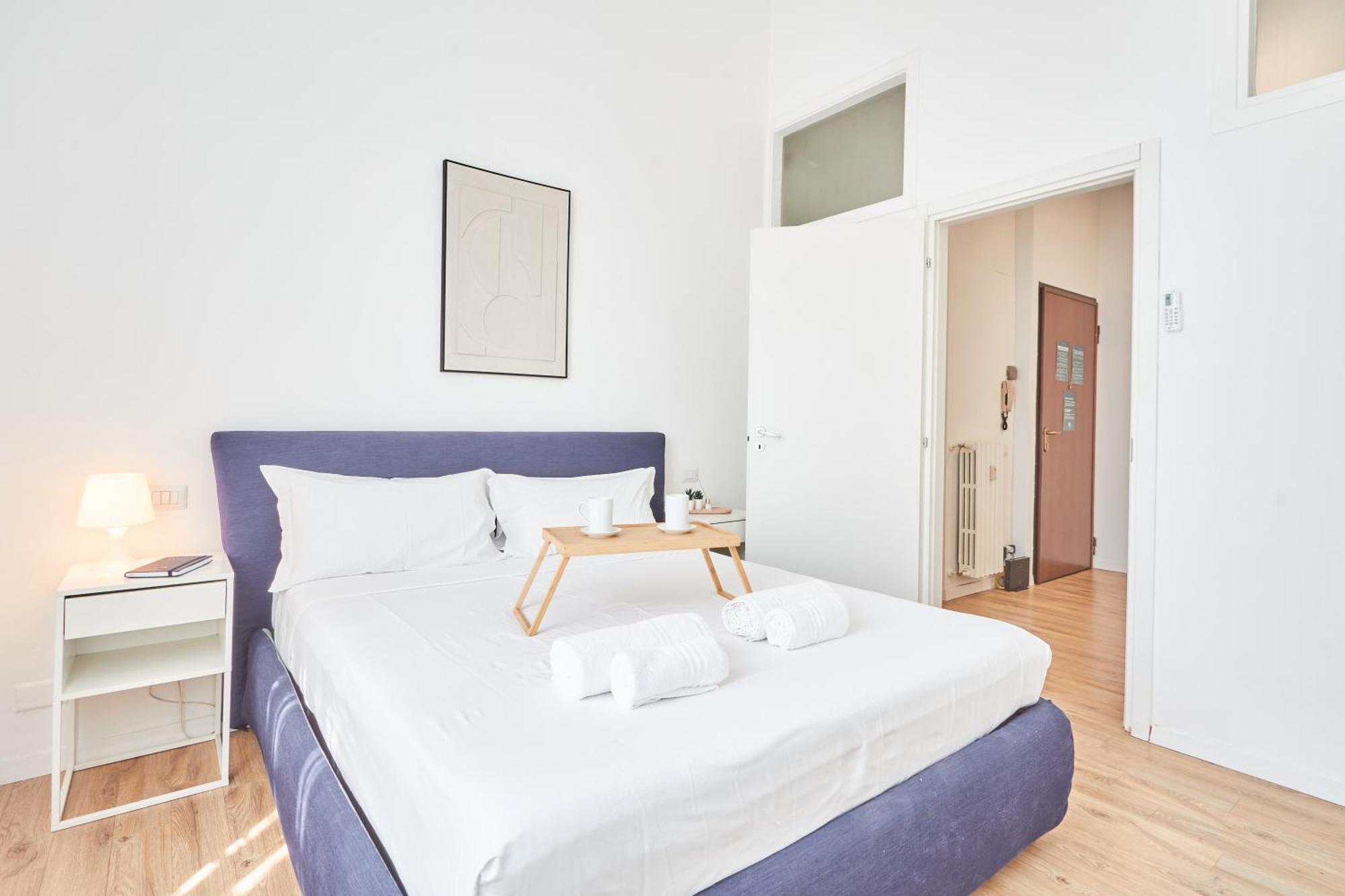 Spacious Flat Close To Fondazione Prada & Metro Мілан Екстер'єр фото